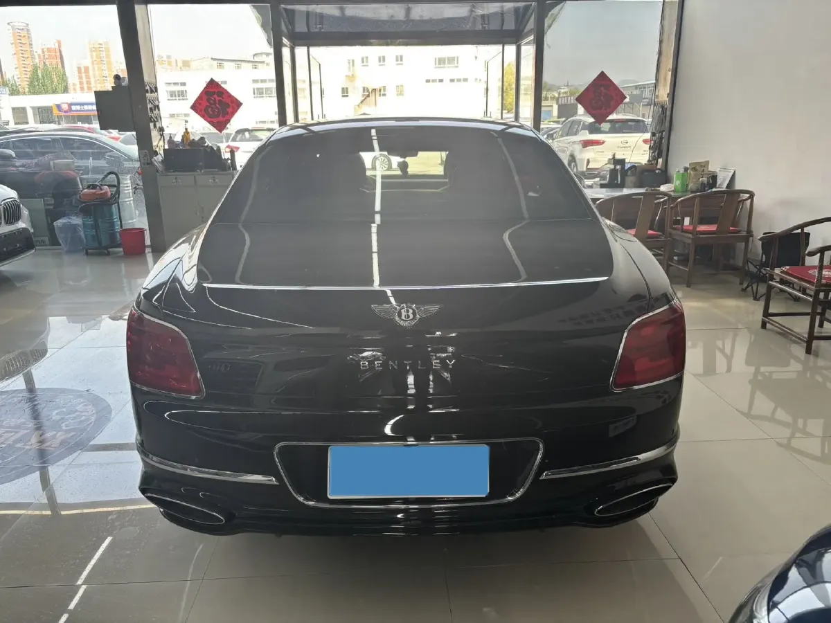 2025 Bentley Flying Spur 4.0T 600HP V8 8DCT PHEV 25.9KWH,autocango,china used car exporter,china ev exporter,chinese used car exporter,chinese used ev exporter