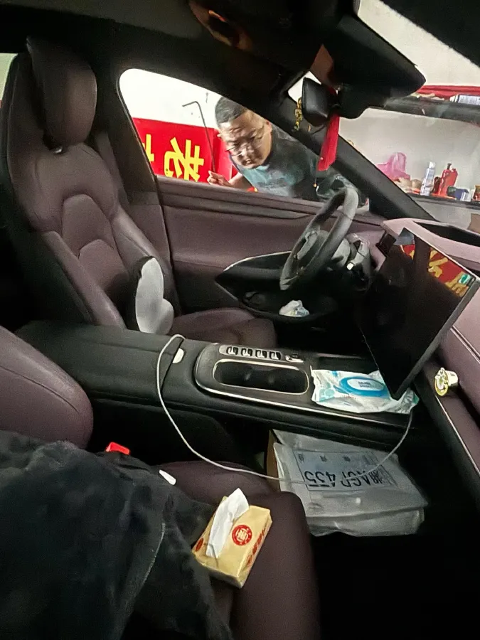 2024 MI SU7 BEV 101KWH,autocango,china used car exporter,china ev exporter,chinese used car exporter,chinese used ev exporter