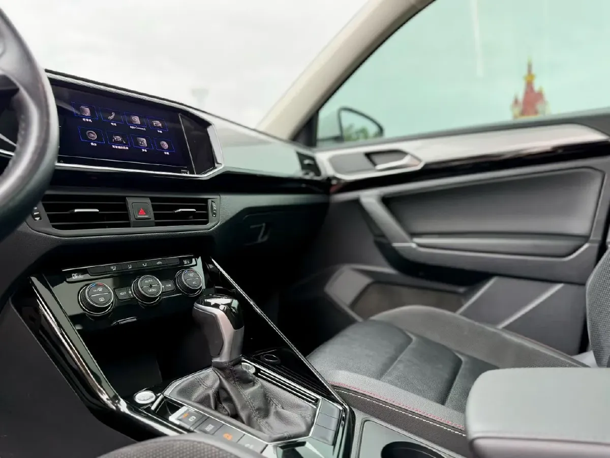 2019 Renault Koleos 2.0L 154HP L4 CVT,autocango,china used car exporter,china ev exporter,chinese used car exporter,chinese used ev exporter