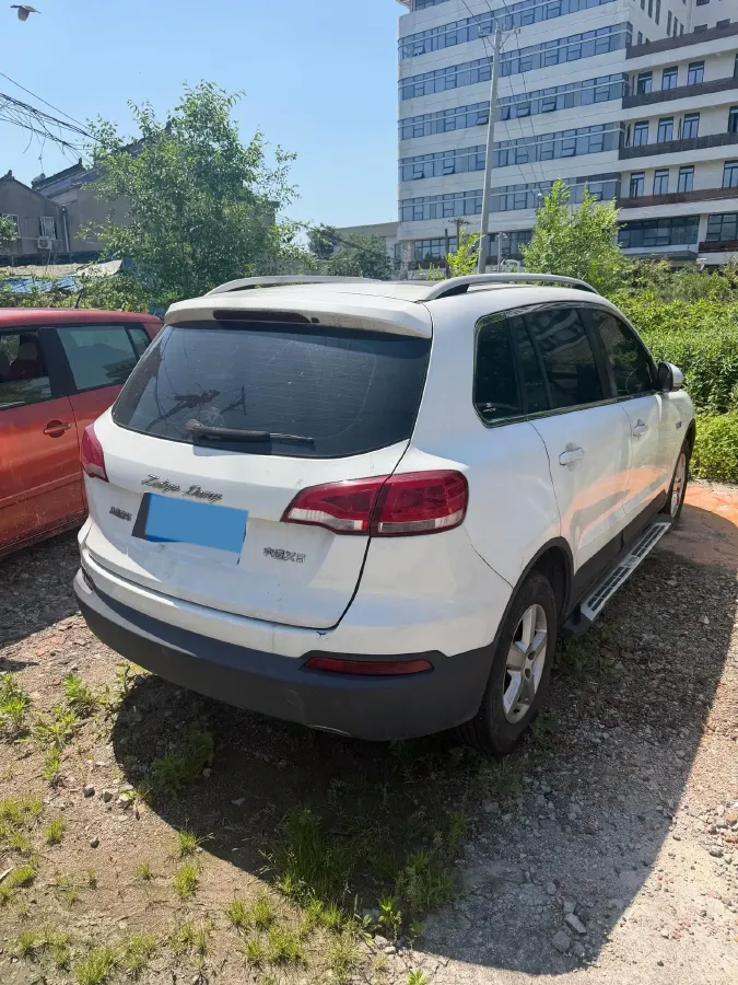 2018 DongFeng Fengon Fengon S560 1.8L 139HP L4 5MT,autocango,china used car exporter,china ev exporter,chinese used car exporter,chinese used ev exporter