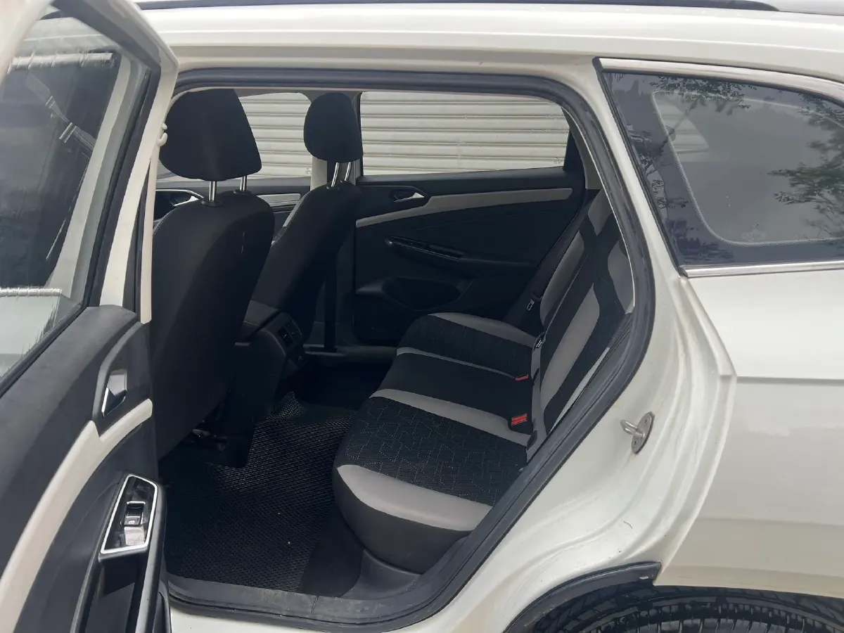 2023 Jetta VS7 1.4T 150HP L4 6AT,autocango,china used car exporter,china ev exporter,chinese used car exporter,chinese used ev exporter