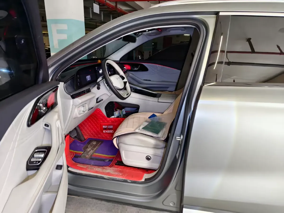 2023 Exceed RX 2.0T 261HP L4 7DCT,autocango,china used car exporter,china ev exporter,chinese used car exporter,chinese used ev exporter