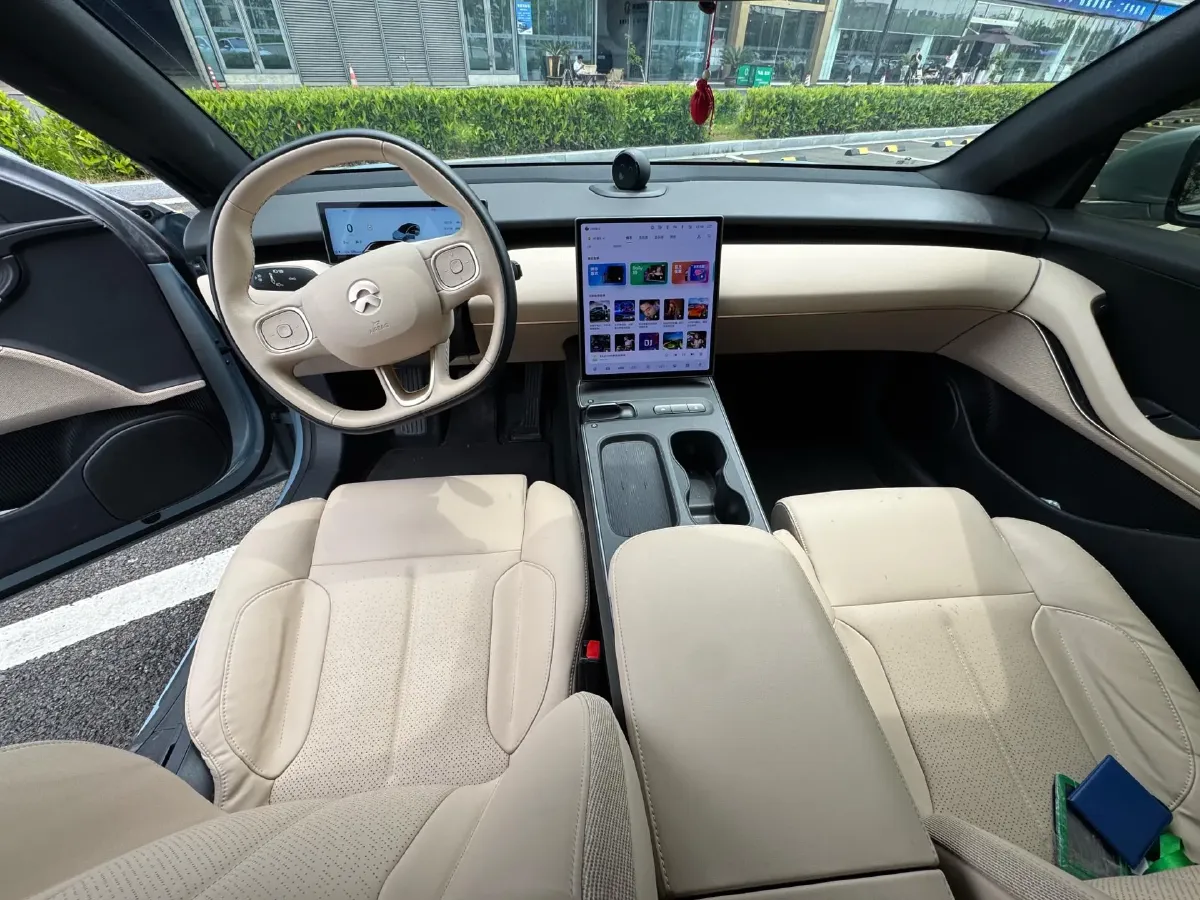 2022 JunTian HeiWuShi Youth 2.0T 203HP L4 6AT,autocango,china used car exporter,china ev exporter,chinese used car exporter,chinese used ev exporter