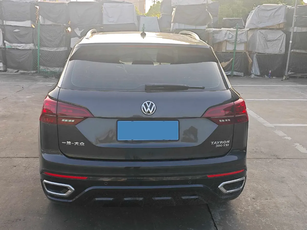 2019 Mercedes-Benz GLA Class 1.6T 156HP L4 7DCT,autocango,china used car exporter,china ev exporter,chinese used car exporter,chinese used ev exporter
