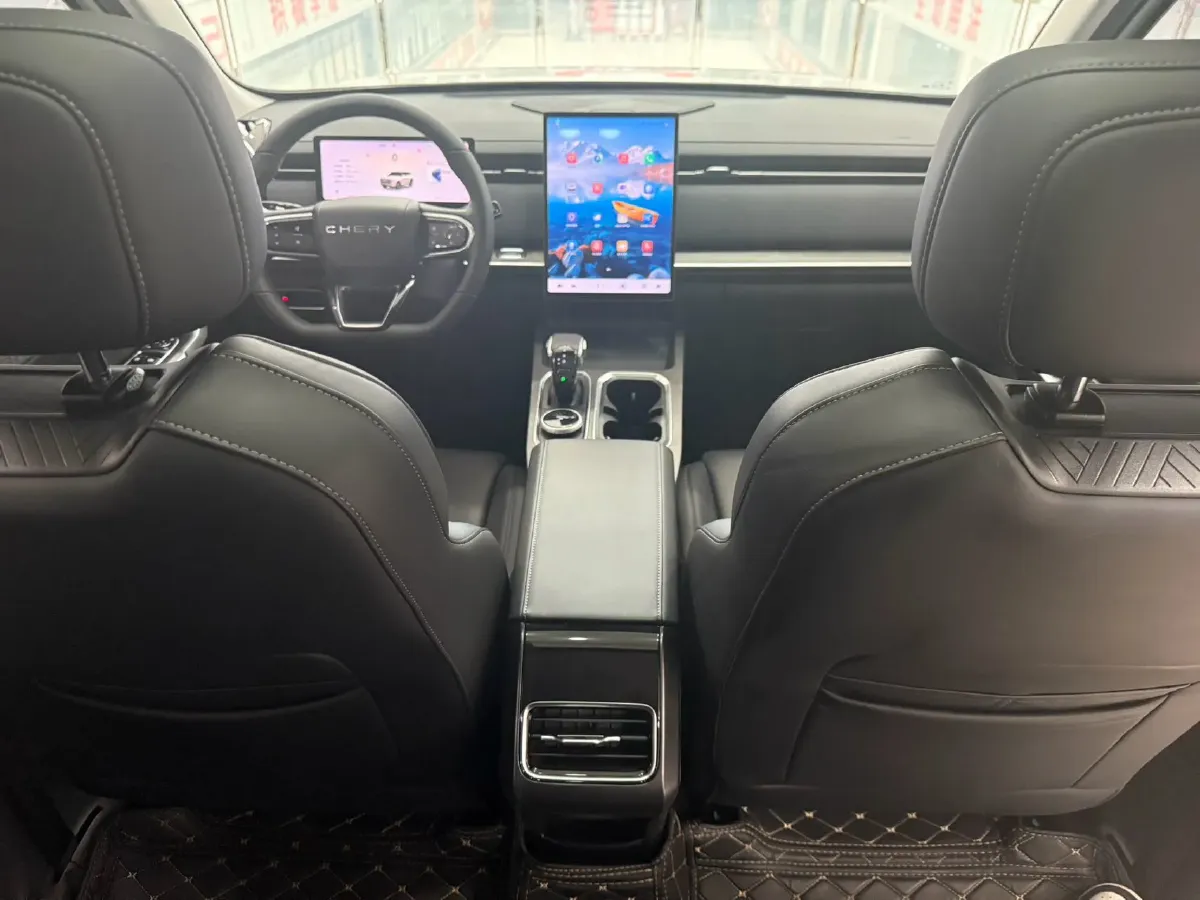 2023 Chery Exploration 06 1.6T 197HP L4 7DCT,autocango,china used car exporter,china ev exporter,chinese used car exporter,chinese used ev exporter