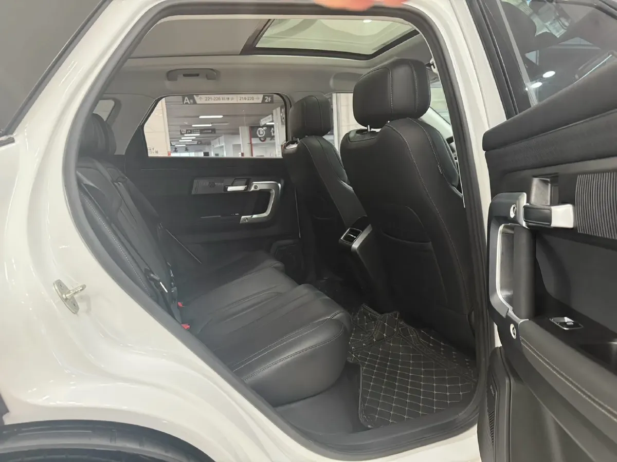 2023 Chery Exploration 06 1.6T 197HP L4 7DCT,autocango,china used car exporter,china ev exporter,chinese used car exporter,chinese used ev exporter