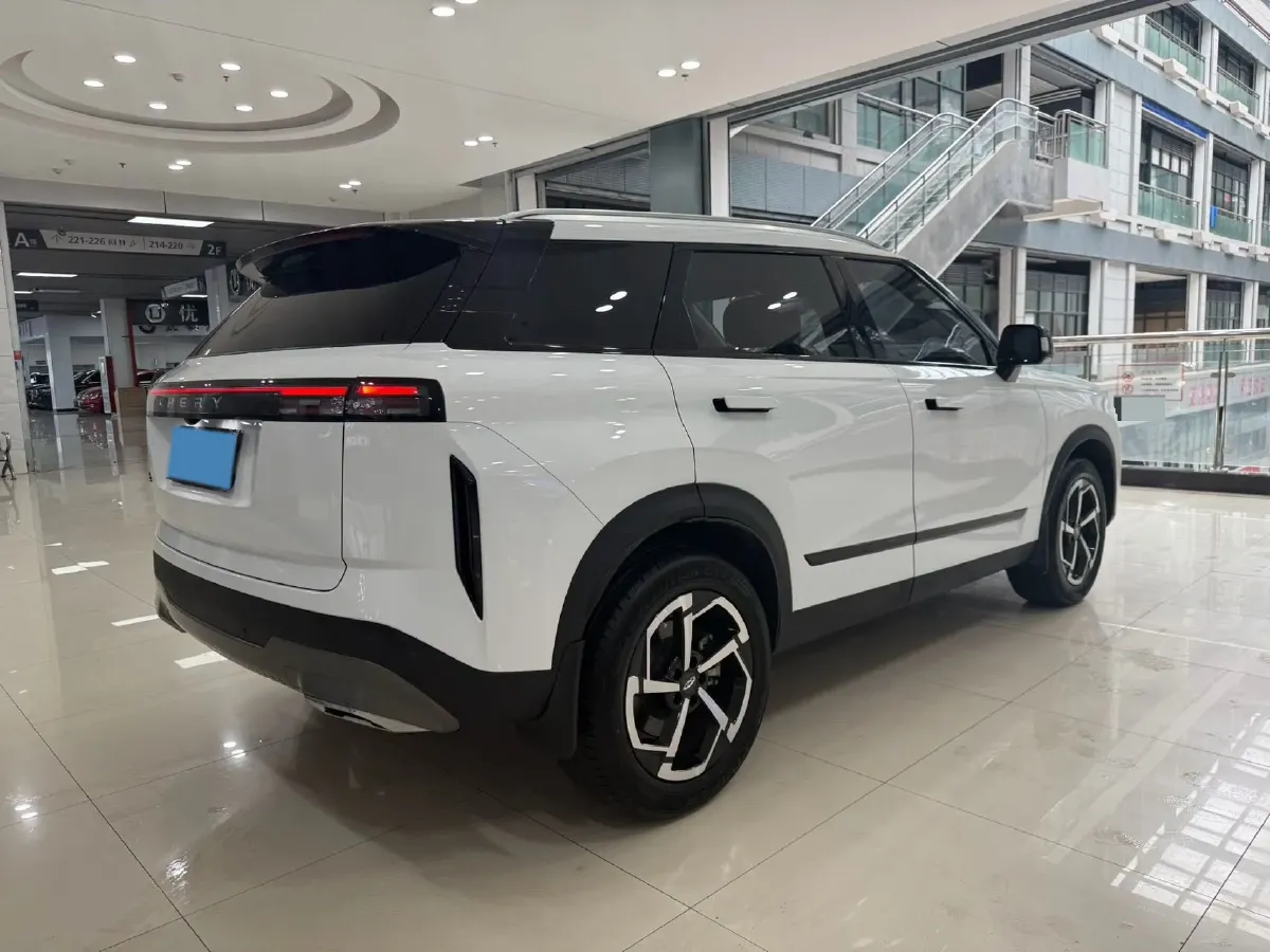 2023 Chery Exploration 06 1.6T 197HP L4 7DCT,autocango,china used car exporter,china ev exporter,chinese used car exporter,chinese used ev exporter