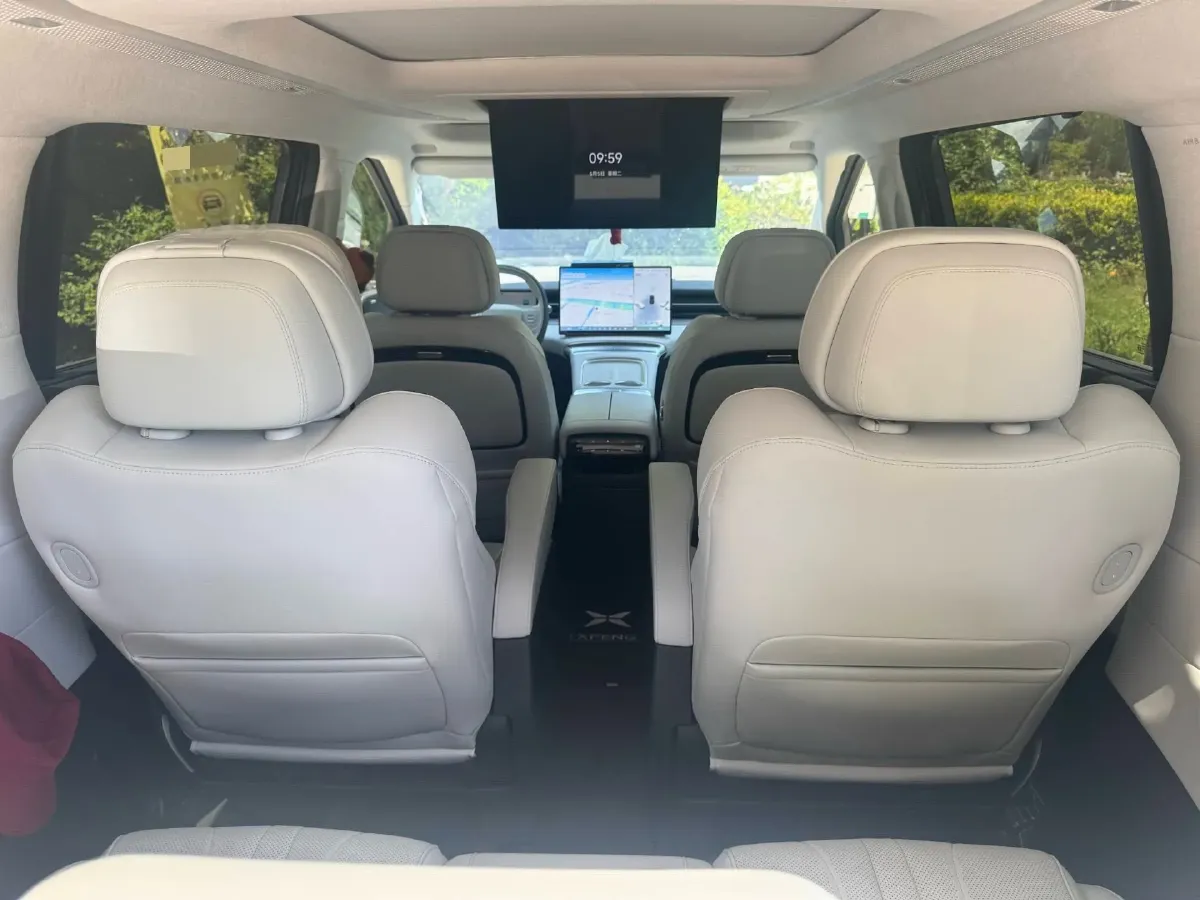 2025 Xpeng X9 BEV,autocango,china used car exporter,china ev exporter,chinese used car exporter,chinese used ev exporter