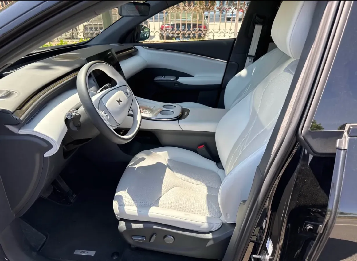 2025 Xpeng G7 BEV,autocango,china used car exporter,china ev exporter,chinese used car exporter,chinese used ev exporter