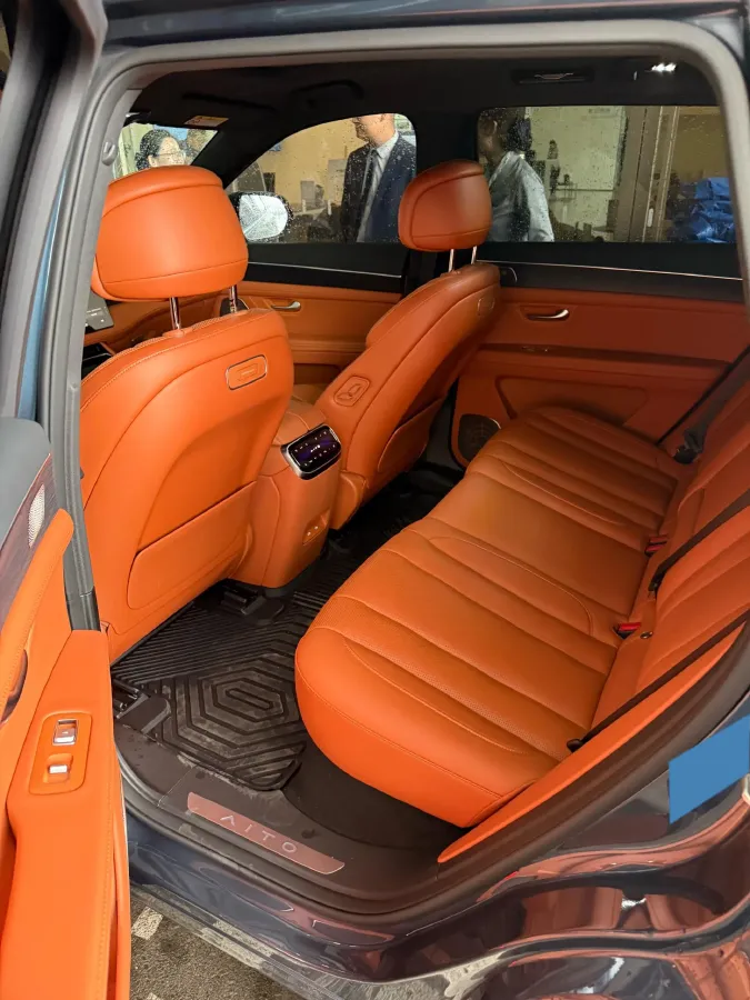 2024 AITO AITO M7 1.5T 152HP L4 REEV 42KWH,autocango,china used car exporter,china ev exporter,chinese used car exporter,chinese used ev exporter