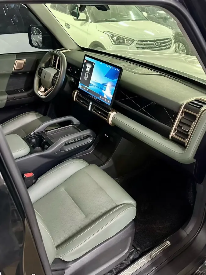 2024 iCAR iCAR 03T BEV 69.77KWH,autocango,china used car exporter,china ev exporter,chinese used car exporter,chinese used ev exporter