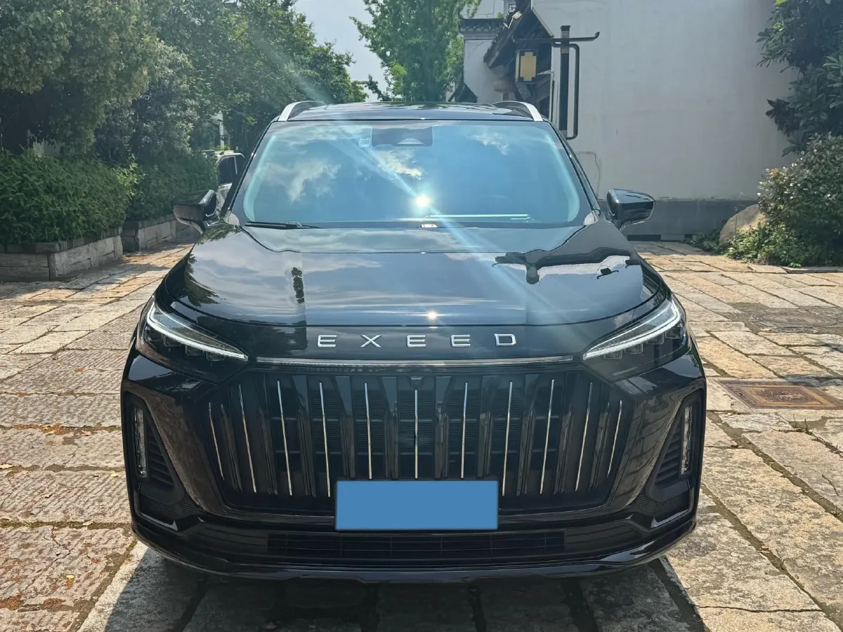 2022 Exceed VX 2.0T 261HP L4 7DCT,autocango,china used car exporter,china ev exporter,chinese used car exporter,chinese used ev exporter