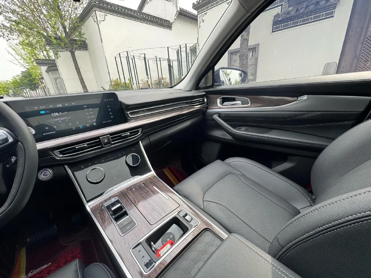 2021 Exceed VX 2.0T 261HP L4 7DCT,autocango,china used car exporter,china ev exporter,chinese used car exporter,chinese used ev exporter