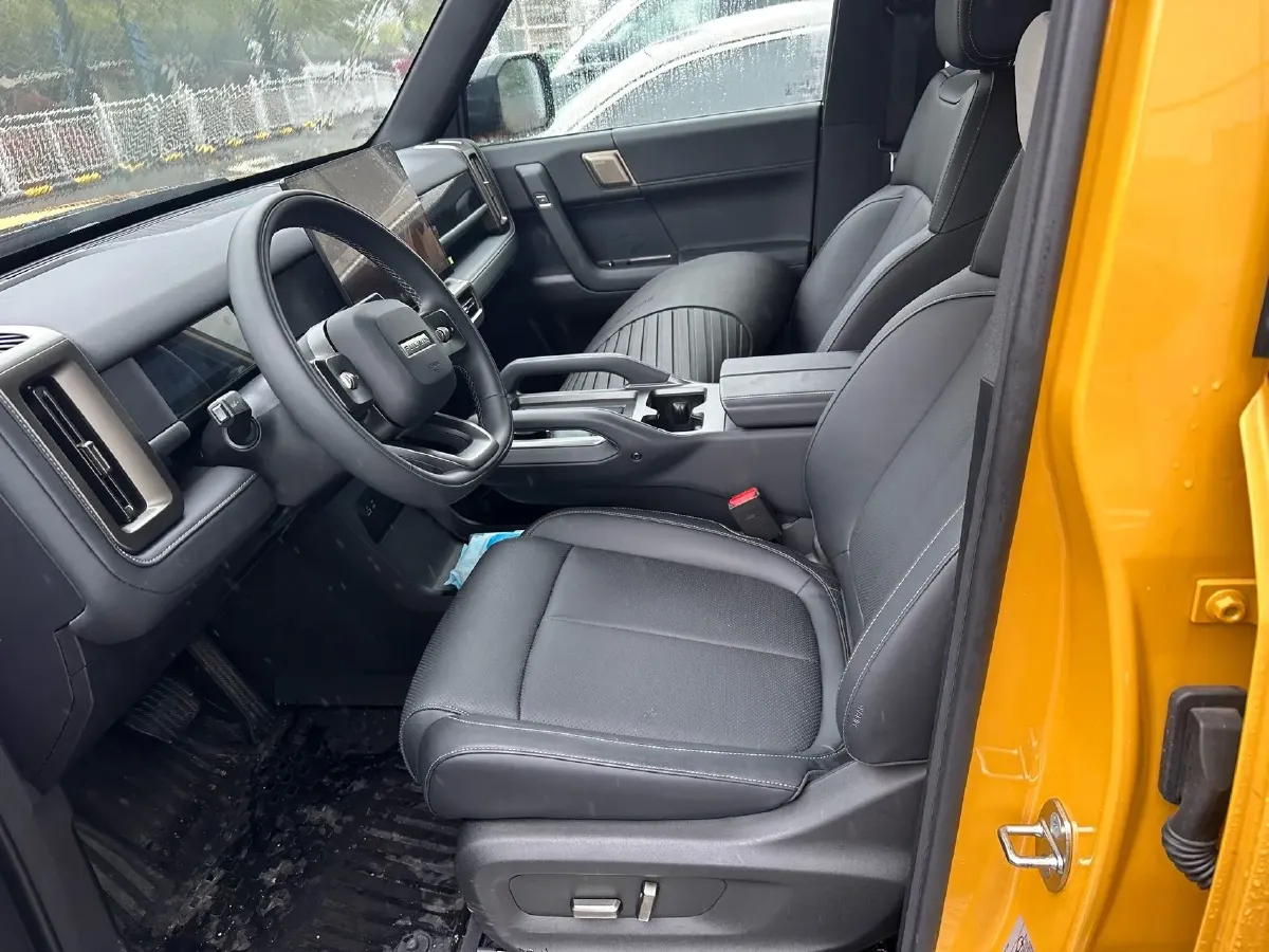 2025 Fulwin FulwinX3L REEV 156HP REEV,autocango,china used car exporter,china ev exporter,chinese used car exporter,chinese used ev exporter