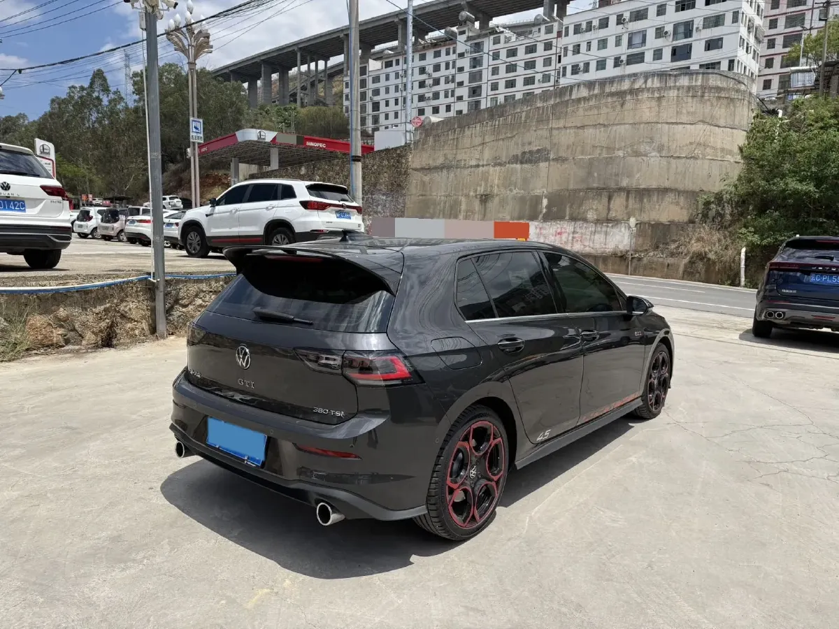 2025 Volkswagen GolfGTI 2.0T 220HP L4 7DCT,autocango,china used car exporter,china ev exporter,chinese used car exporter,chinese used ev exporter