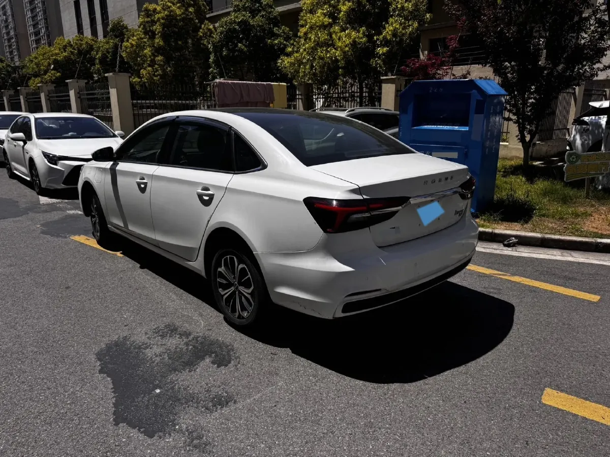 2022 Roewe RX5 eMAX 1.5T 169HP L4 AMT PHEV 16.6KWH,autocango,china used car exporter,china ev exporter,chinese used car exporter,chinese used ev exporter