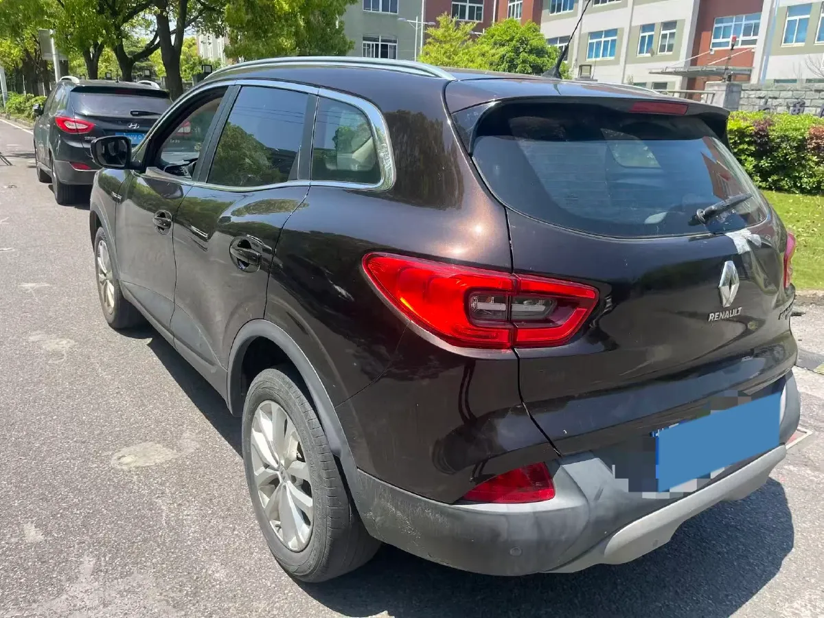 2017 Renault Kadjar 2.0L 150HP L4 CVT,autocango,china used car exporter,china ev exporter,chinese used car exporter,chinese used ev exporter