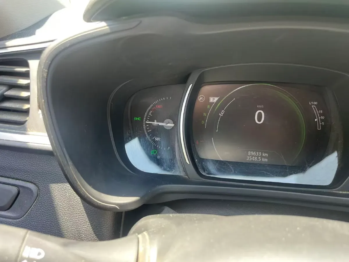 2017 Renault Kadjar 2.0L 150HP L4 CVT,autocango,china used car exporter,china ev exporter,chinese used car exporter,chinese used ev exporter