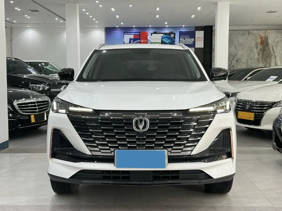 2022 ChangAn Oshan X7 Plus 1.5T 188HP L4 7DCT,autocango,china used car exporter,china ev exporter,chinese used car exporter,chinese used ev exporter