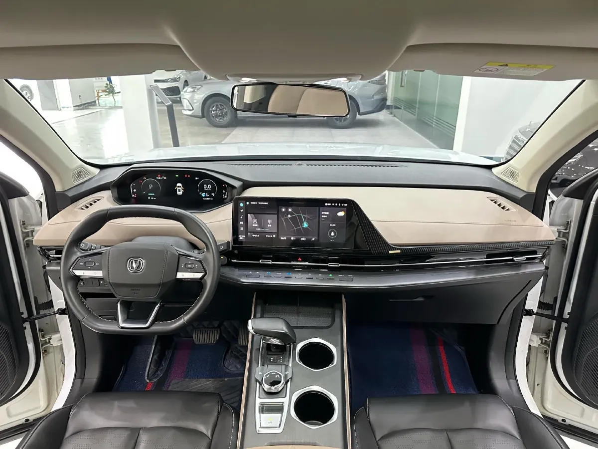 2022 ChangAn Oshan X7 Plus 1.5T 188HP L4 7DCT,autocango,china used car exporter,china ev exporter,chinese used car exporter,chinese used ev exporter