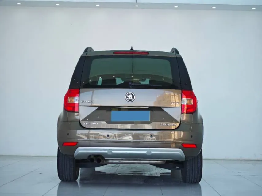2017 Skoda Yeti 1.4T 150HP L4 7DCT,autocango,china used car exporter,china ev exporter,chinese used car exporter,chinese used ev exporter