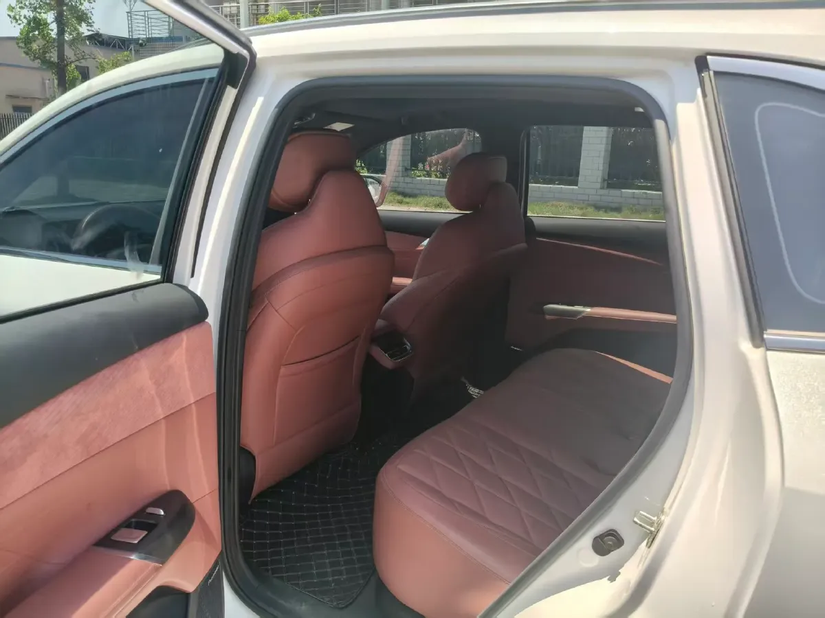 2025 ChangAn CS75 Plus 1.5T 192HP L4 8AT,autocango,china used car exporter,china ev exporter,chinese used car exporter,chinese used ev exporter