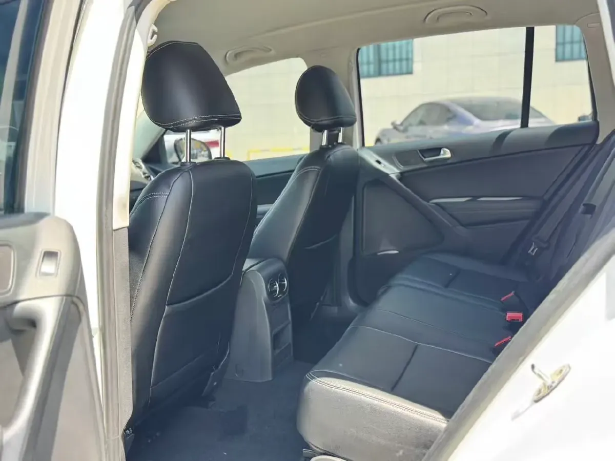 2016 Volkswagen Touran 1.4T 150HP L4 7DCT,autocango,china used car exporter,china ev exporter,chinese used car exporter,chinese used ev exporter
