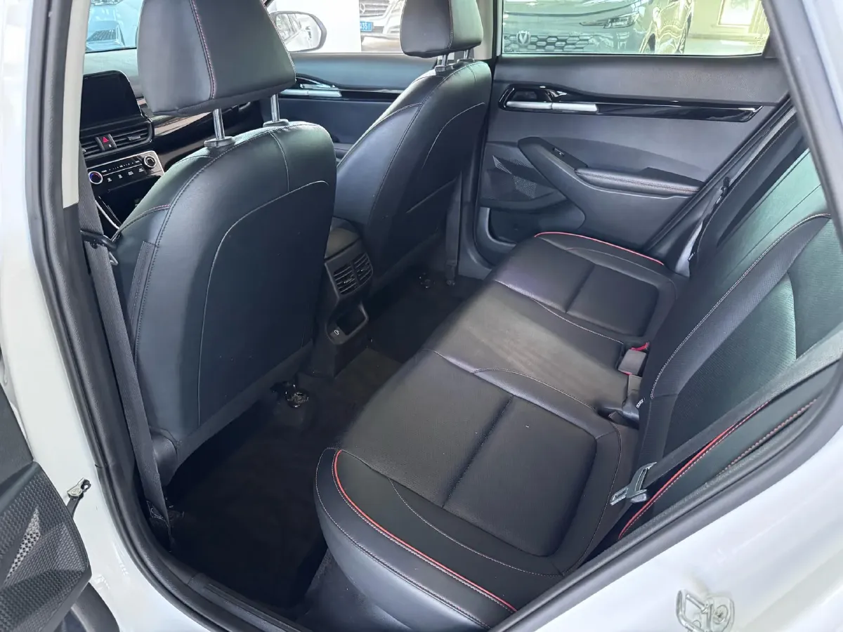 2023 Kia Seltos 1.5L 115HP L4 CVT,autocango,china used car exporter,china ev exporter,chinese used car exporter,chinese used ev exporter