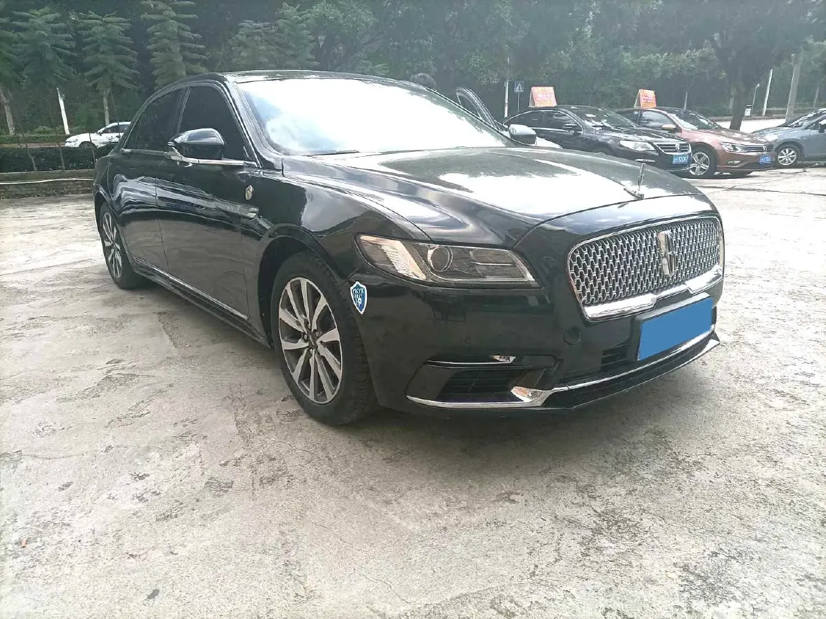2017 Lincoln Continental 2.0T 261HP L4 6AT,autocango,china used car exporter,china ev exporter,chinese used car exporter,chinese used ev exporter