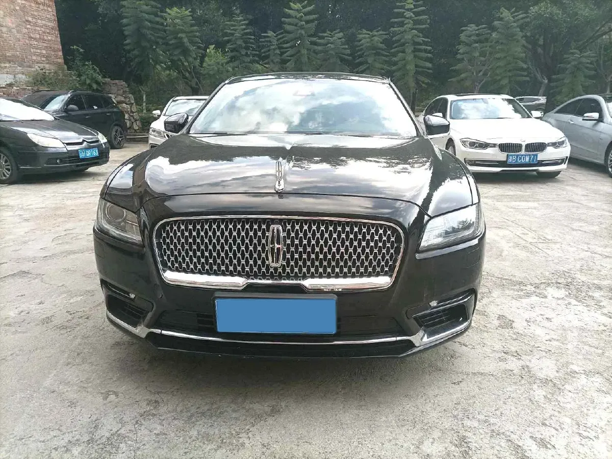 2017 Lincoln Continental 2.0T 261HP L4 6AT,autocango,china used car exporter,china ev exporter,chinese used car exporter,chinese used ev exporter