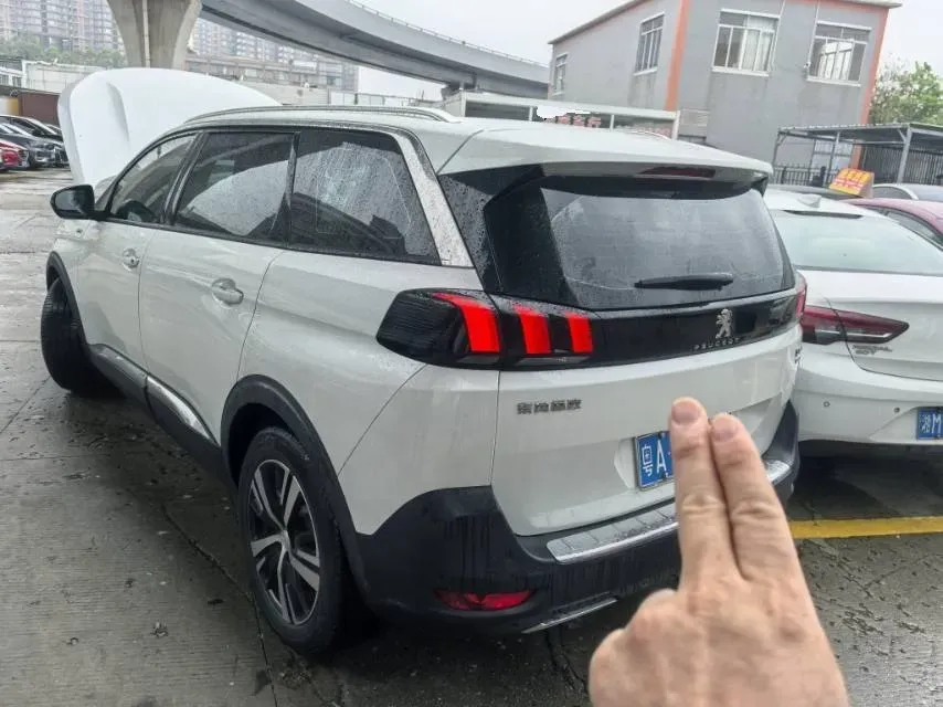 2019 Peugeot 5008 1.6T 167HP L4 6AT,autocango,china used car exporter,china ev exporter,chinese used car exporter,chinese used ev exporter