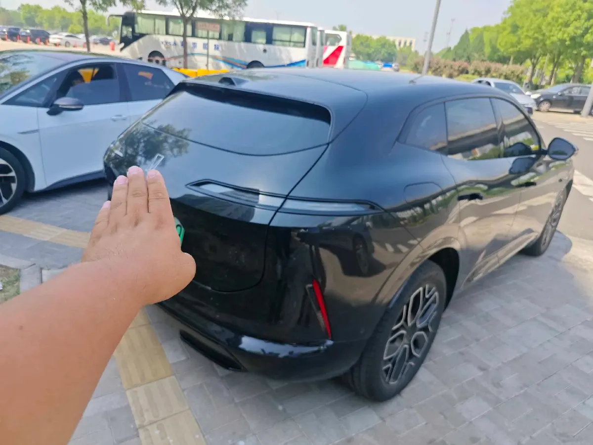 2026 Avatr 07 1.5T 156HP L4 REEV,autocango,china used car exporter,china ev exporter,chinese used car exporter,chinese used ev exporter