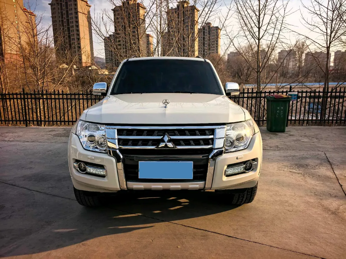 2017 Honda Jade 1.8L 141HP L4 5AT,autocango,china used car exporter,china ev exporter,chinese used car exporter,chinese used ev exporter