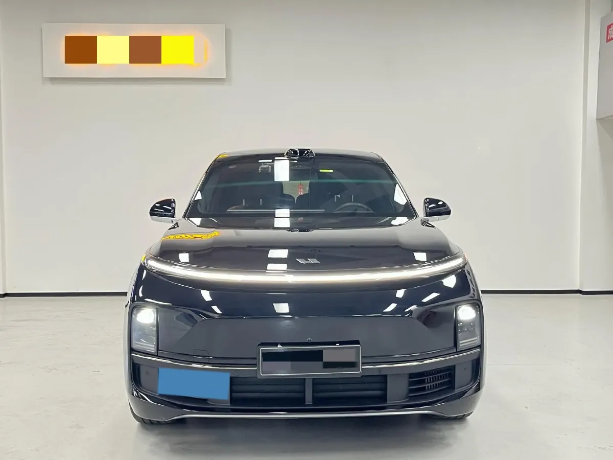 2024 Toyota Granvia 2.5L 189HP L4 E-CVT Hybrid,autocango,china used car exporter,china ev exporter,chinese used car exporter,chinese used ev exporter