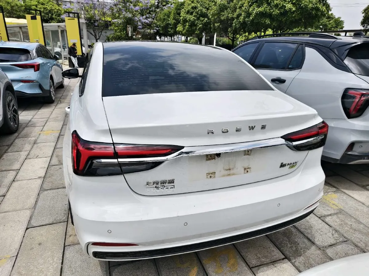2022 JMC YuHu 7 2.0T 141HP L4 8AT,autocango,china used car exporter,china ev exporter,chinese used car exporter,chinese used ev exporter