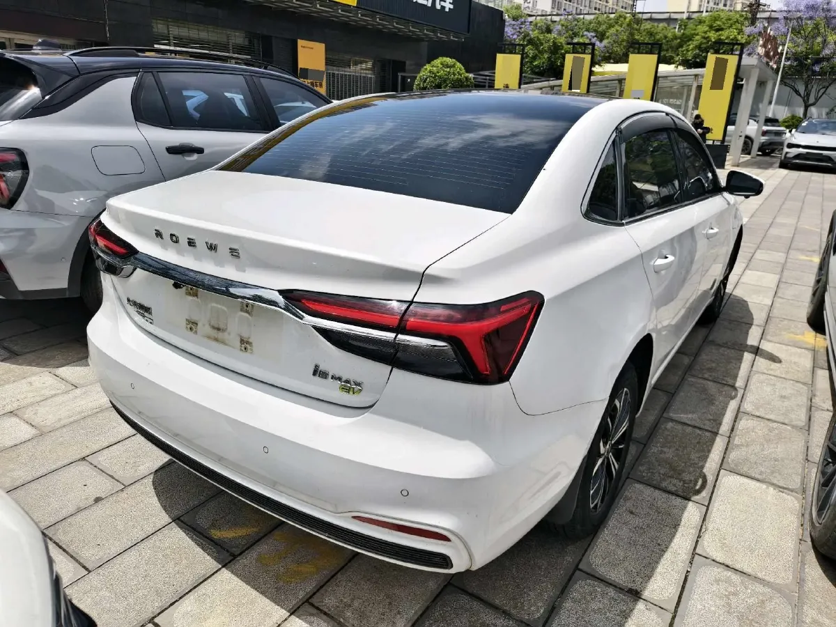 2022 JMC YuHu 7 2.0T 141HP L4 8AT,autocango,china used car exporter,china ev exporter,chinese used car exporter,chinese used ev exporter