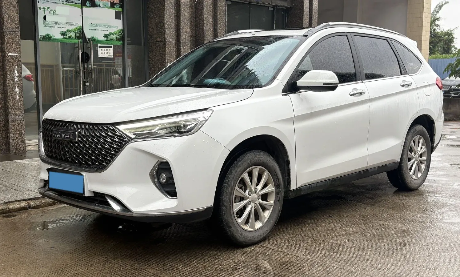 2023 Haval M6 1.5T 150HP L4 7DCT,autocango,china used car exporter,china ev exporter,chinese used car exporter,chinese used ev exporter