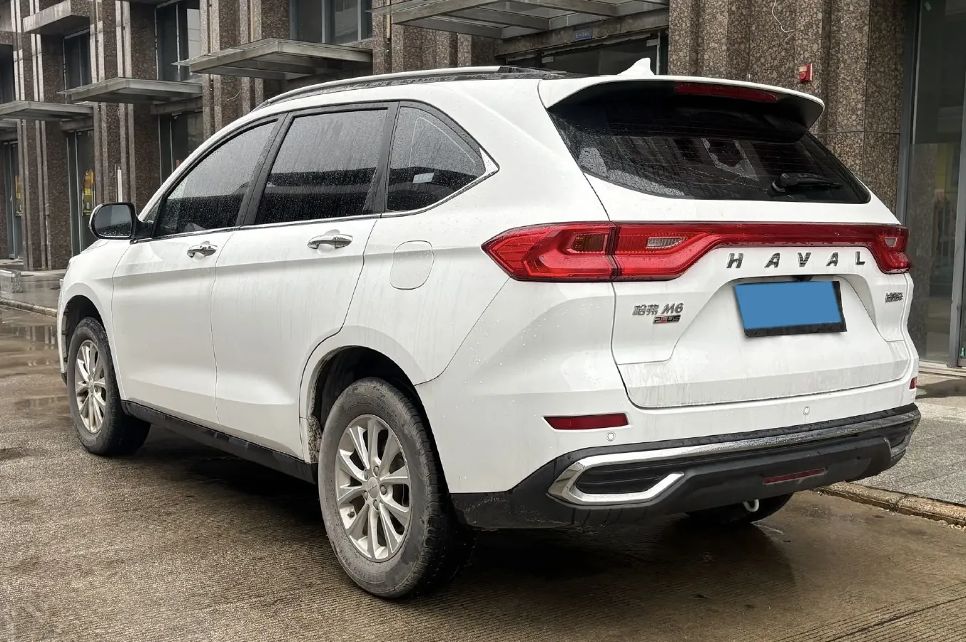 2023 Haval M6 1.5T 150HP L4 7DCT,autocango,china used car exporter,china ev exporter,chinese used car exporter,chinese used ev exporter