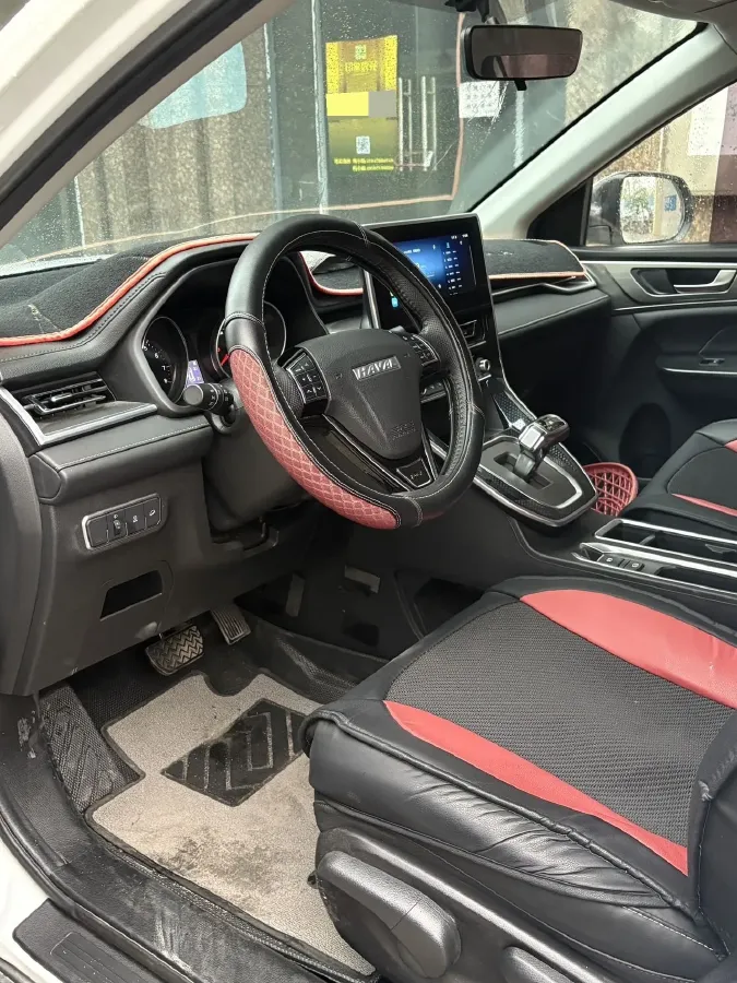 2023 Haval M6 1.5T 150HP L4 7DCT,autocango,china used car exporter,china ev exporter,chinese used car exporter,chinese used ev exporter
