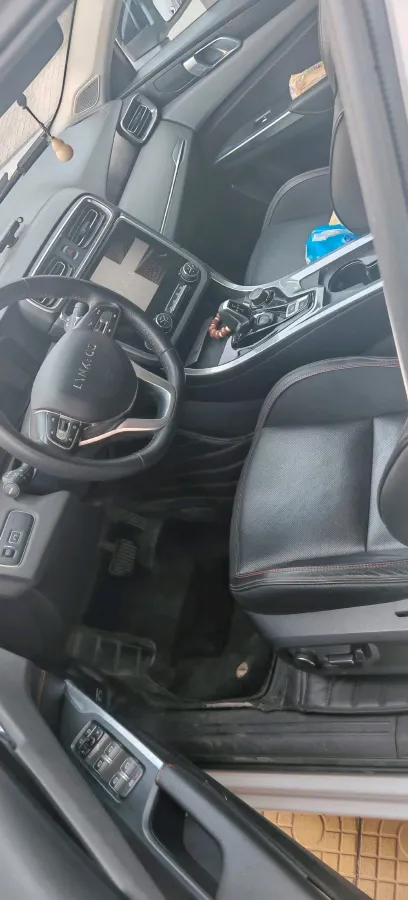 2017 Foton Sauvana 2.0T 218HP L4 6AT,autocango,china used car exporter,china ev exporter,chinese used car exporter,chinese used ev exporter