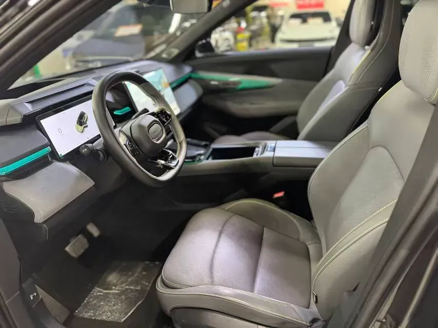 2023 LYNK&CO 08 EM-P 1.5T 163HP L4 3DHT PHEV 21.2KWH,autocango,china used car exporter,china ev exporter,chinese used car exporter,chinese used ev exporter