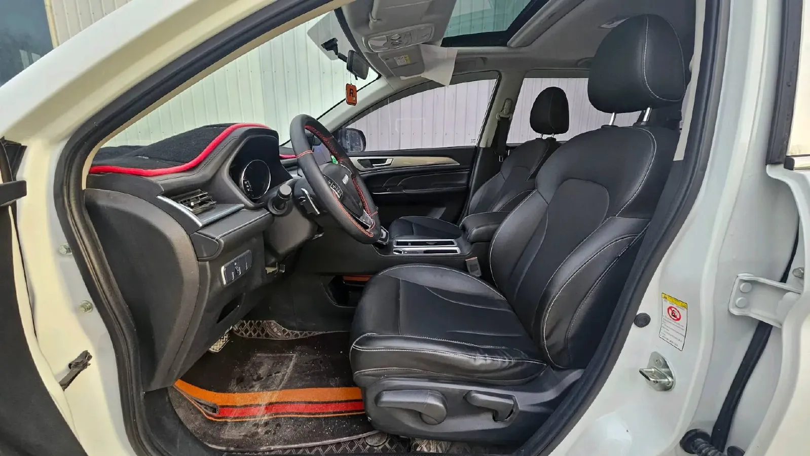 2022 Haval H6 1.5T 184HP L4 7DCT,autocango,china used car exporter,china ev exporter,chinese used car exporter,chinese used ev exporter
