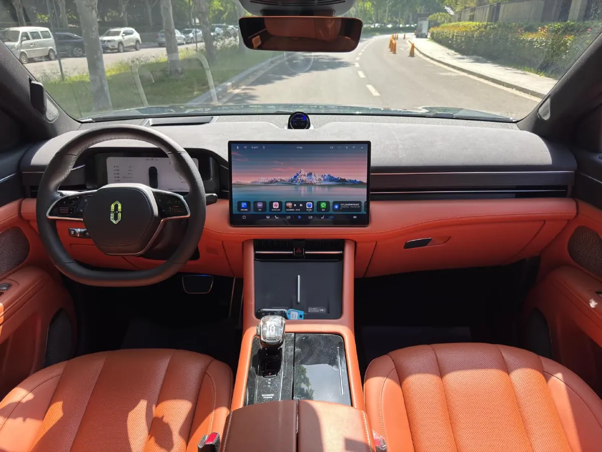 2024 AITO AITO M7 1.5T 152HP L4 REEV 38.5KWH,autocango,china used car exporter,china ev exporter,chinese used car exporter,chinese used ev exporter