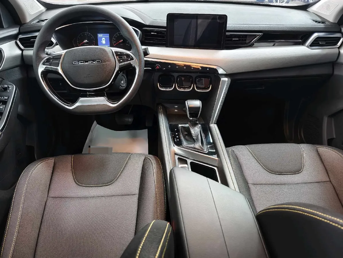 2020 BeiJing Auto X3 1.5T 150HP L4 CVT,autocango,china used car exporter,china ev exporter,chinese used car exporter,chinese used ev exporter