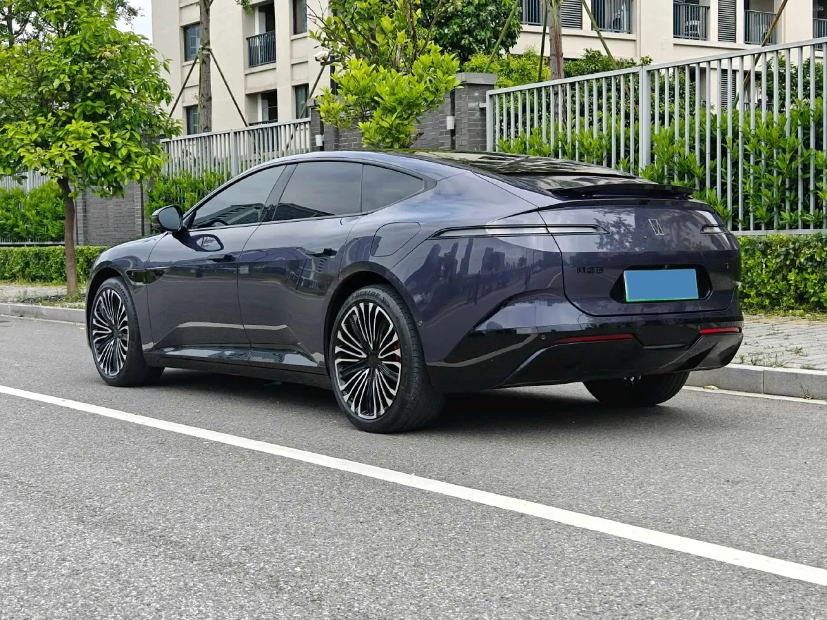 2024 Avatr 12 BEV 94.5KWH,autocango,china used car exporter,china ev exporter,chinese used car exporter,chinese used ev exporter