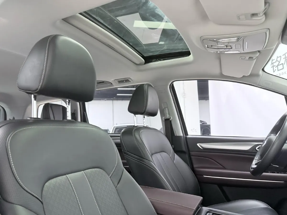 2021 GAC Trumpchi M6 1.5T 169HP L4 7DCT,autocango,china used car exporter,china ev exporter,chinese used car exporter,chinese used ev exporter