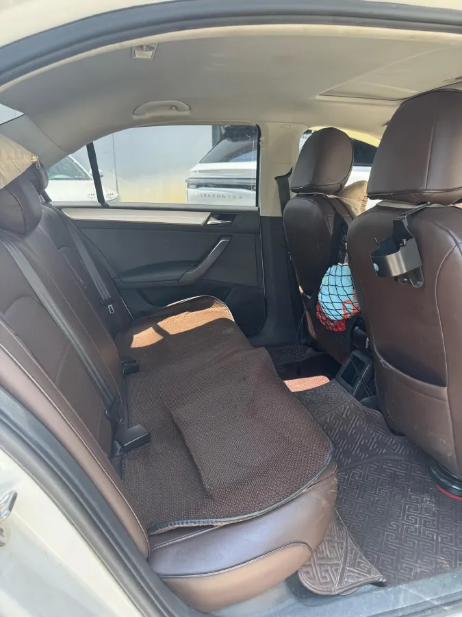 2019 SWM G01 1.5T 156HP L4 6AT,autocango,china used car exporter,china ev exporter,chinese used car exporter,chinese used ev exporter