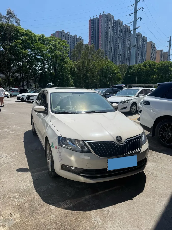 2019 SWM G01 1.5T 156HP L4 6AT,autocango,china used car exporter,china ev exporter,chinese used car exporter,chinese used ev exporter