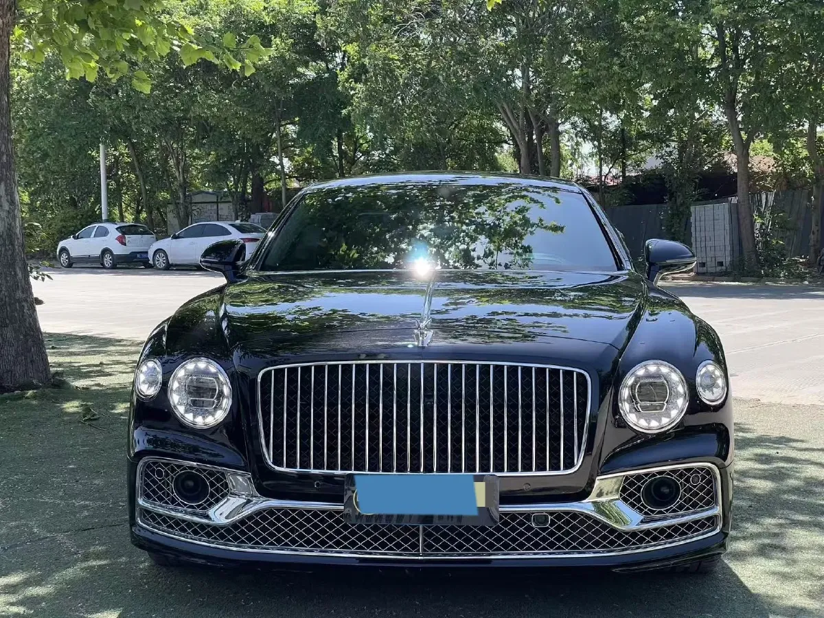 2021 Bentley Flying Spur 4.0T 550HP V8 8DCT,autocango,china used car exporter,china ev exporter,chinese used car exporter,chinese used ev exporter