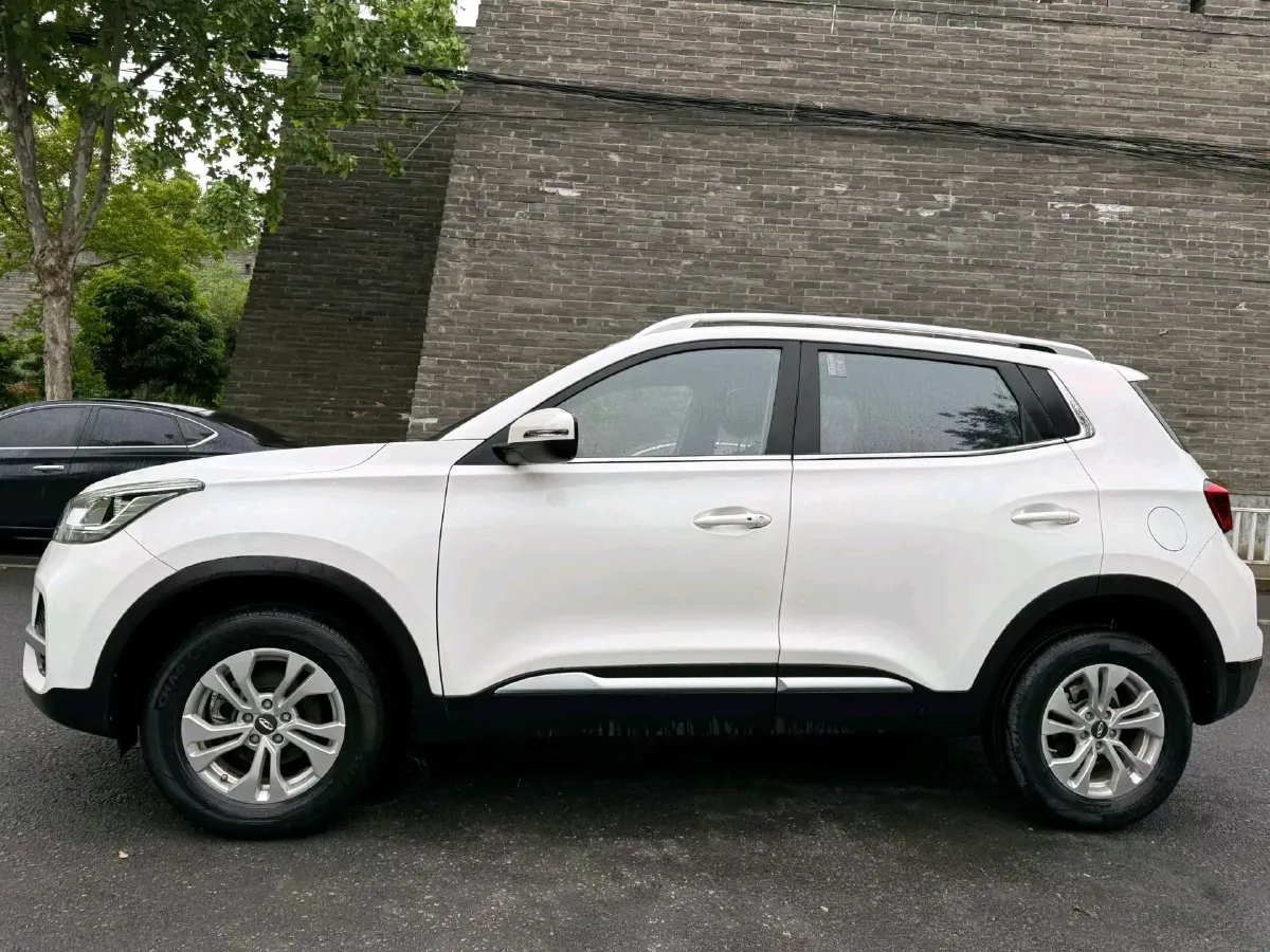 2019 KaiYi X3 1.5L 116HP L4 5MT,autocango,china used car exporter,china ev exporter,chinese used car exporter,chinese used ev exporter